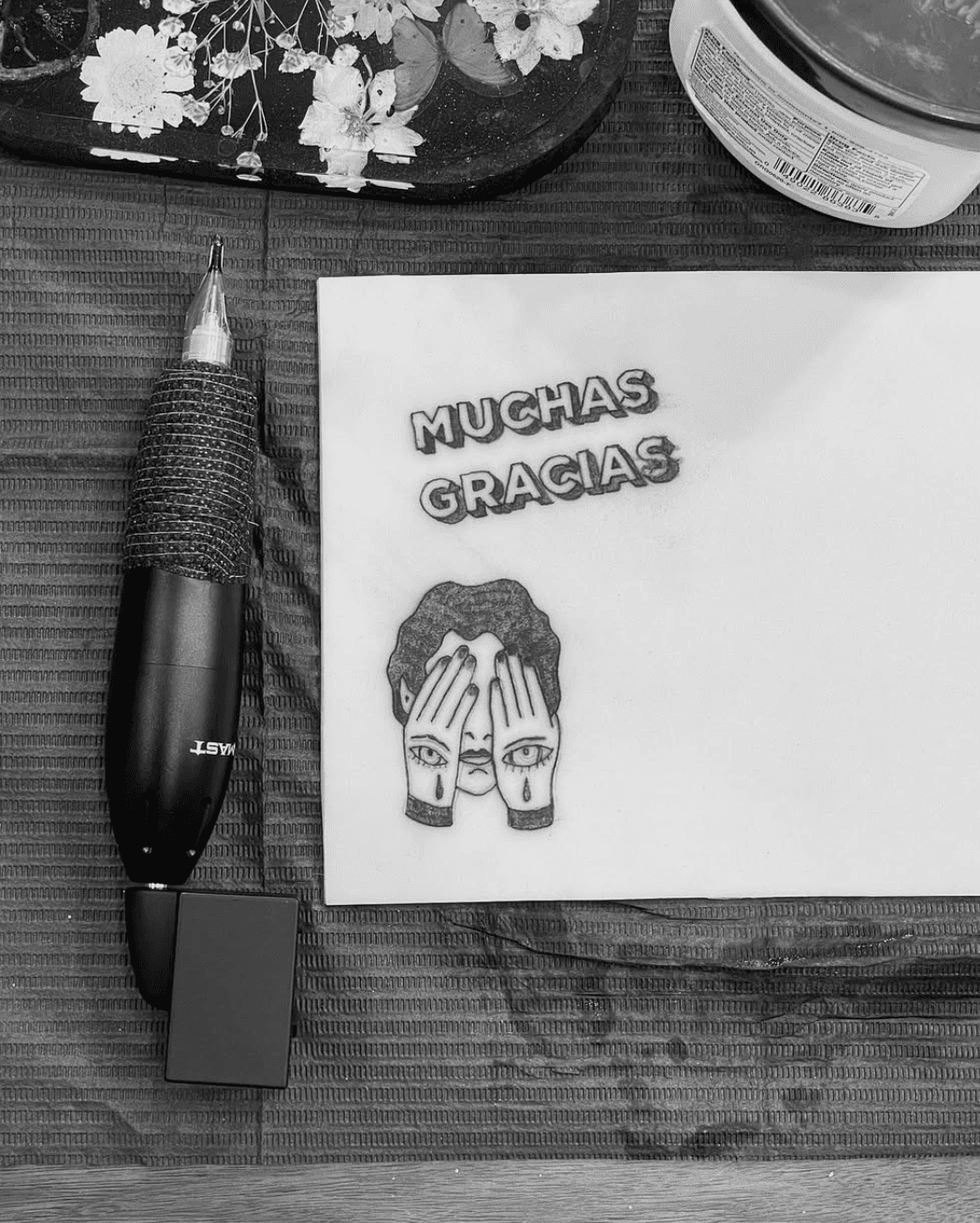Muchas Gracias stencil
